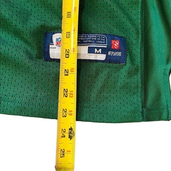 Green Back Packers Aaron Rodgers Youth NFL Football Jersey — SZ M Like NEW! - Picture 9 of 11